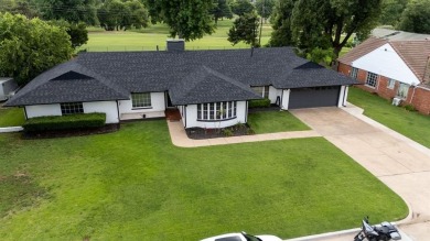 Single-story brick home built in 1954, offering approximately 2 on Willow Creek Country Club in Oklahoma - for sale on GolfHomes.com, golf home, golf lot