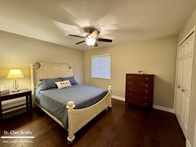 Gorgeous remodeled and well-maintained townhouse style condo on Marysville Golf Course in Michigan - for sale on GolfHomes.com, golf home, golf lot