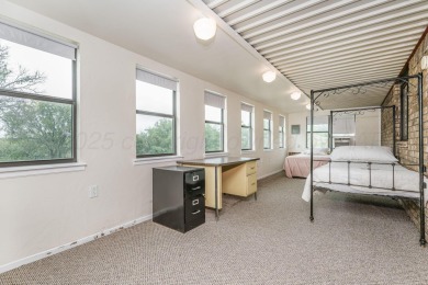 Peaceful retreat surrounded by trees and wildlife! Quaint 2 bed on Clarendon Country Club in Texas - for sale on GolfHomes.com, golf home, golf lot