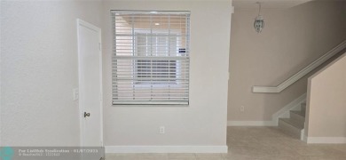 Stunning & spacious 3 bedroom 2.5-bathroom townhouse with on The Carolina Club in Florida - for sale on GolfHomes.com, golf home, golf lot