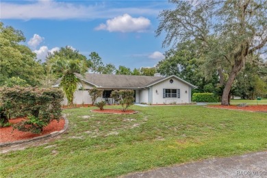 BEAUTIFUL SPACIOUS POOL HOME! This 4 bedroom 2 1/2 baths & 2 car on Sugarmill Woods Golf and Country Club in Florida - for sale on GolfHomes.com, golf home, golf lot