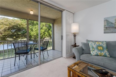 Live out your dream FL lifestyle on the Golf Course! This clean on Quail Run Golf Club In Naples in Florida - for sale on GolfHomes.com, golf home, golf lot