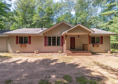 Move-in ready home in Timber Ridge SOLD on Timber Ridge Golf Club in Wisconsin - for sale on GolfHomes.com, golf home, golf lot