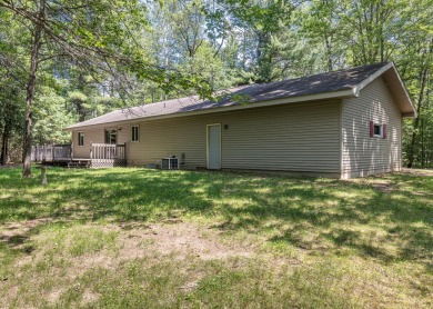 Move-in ready home in Timber Ridge SOLD on Timber Ridge Golf Club in Wisconsin - for sale on GolfHomes.com, golf home, golf lot