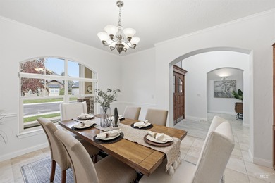 Classic home with views of Banbury Golf Course, true 4 bedrooms on BanBury Golf Club in ID - for sale on GolfHomes.com, golf home, golf lot