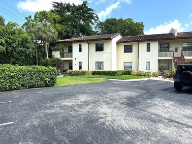Discover the perfect retirement retreat in Boca Lago! This on Boca Lago Golf and Country Club in Florida - for sale on GolfHomes.com, golf home, golf lot