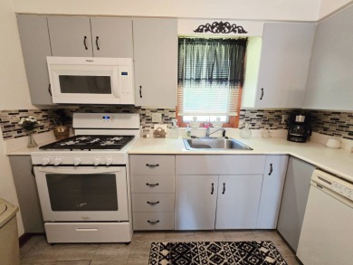 Discover this inviting 3-bedroom ranch near Wakonda Golf Club in on Wakonda Club in Iowa - for sale on GolfHomes.com, golf home, golf lot