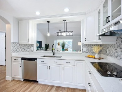 **PRICE IMPROVEMENT~ REMODELED POOL HOME!**SELLER WILL ASSIST on Caloosa Greens Executive Golf Course in Florida - for sale on GolfHomes.com, golf home, golf lot