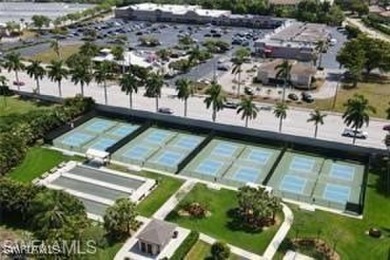 MAJOR PRICE IMPROVEMENT! LOWEST PRICE 2/2 in this GATED on The Landings Yacht, Golf and Tennis Club in Florida - for sale on GolfHomes.com, golf home, golf lot