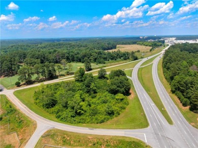 2.65 acres with 796 SF of road frontage at Highway 123, located on Oconee Country Club in South Carolina - for sale on GolfHomes.com, golf home, golf lot