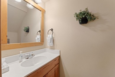 Escape to this charming 1-bedroom cabin/half-duplex nestled in on Ledgestone Country Club and Golf Course in Missouri - for sale on GolfHomes.com, golf home, golf lot