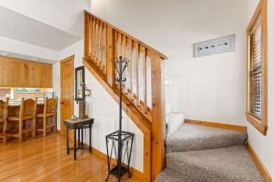 Escape to this charming 1-bedroom cabin/half-duplex nestled in on Ledgestone Country Club and Golf Course in Missouri - for sale on GolfHomes.com, golf home, golf lot