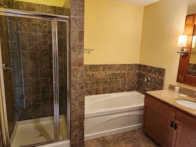 Fabulous!! There's no other way to describe this Top Floor 1 BR on Great Gorge Country Club in New Jersey - for sale on GolfHomes.com, golf home, golf lot