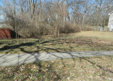 You've found the site to build for your new dream home in an on Boughton Ridge Golf Course in Illinois - for sale on GolfHomes.com, golf home, golf lot