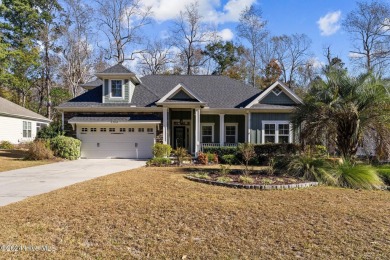 Beautiful custom-built home by Whitney Blair in Cape Side at on Pearl Golf Links in North Carolina - for sale on GolfHomes.com, golf home, golf lot