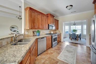 GOLF COURSE LIVING IN GREEN TREE NORTH! THIS 4 BED, 2.5 BATH GEM on Green Tree Country Club in Texas - for sale on GolfHomes.com, golf home, golf lot