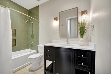 GOLF COURSE LIVING IN GREEN TREE NORTH! THIS 4 BED, 2.5 BATH GEM on Green Tree Country Club in Texas - for sale on GolfHomes.com, golf home, golf lot