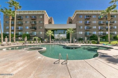 Furnished Turn key condo features 2 bed 2 bath split floor plan on Bridgewater Links in Arizona - for sale on GolfHomes.com, golf home, golf lot