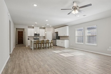 Beautiful almost new Hidden Vistas home on a premium cul-de-sac on Hidden Creek Golf Course in Texas - for sale on GolfHomes.com, golf home, golf lot