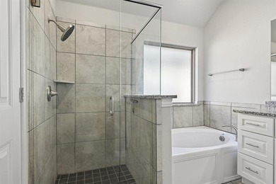 Beautiful almost new Hidden Vistas home on a premium cul-de-sac on Hidden Creek Golf Course in Texas - for sale on GolfHomes.com, golf home, golf lot