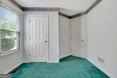 Easy living in the heart of Peachtree City! Brookfield on Braelinn Golf Club in Georgia - for sale on GolfHomes.com, golf home, golf lot