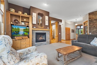 What more could you ask for... main level living, golf course on Boulder Pointe Golf Club in Minnesota - for sale on GolfHomes.com, golf home, golf lot