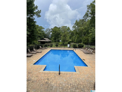 REDUCED TO SELL!!! This gorgeous lakefront property on main on Farm Links Golf Club in Alabama - for sale on GolfHomes.com, golf home, golf lot