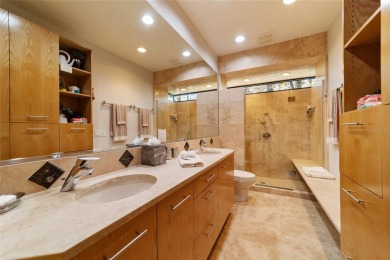 Under contract-accepting backup offers. Unique impeccable Frank on Country Club of Ocala in Florida - for sale on GolfHomes.com, golf home, golf lot