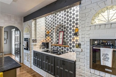 Experience the WOW factor of this beautiful lakefront property on Lakewood Oaks Golf Club, Ltd. in Missouri - for sale on GolfHomes.com, golf home, golf lot