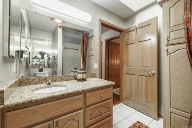 Villa Alegre Townhome wonderfully located on Emanuel Place on DeSoto Golf Course in Arkansas - for sale on GolfHomes.com, golf home, golf lot