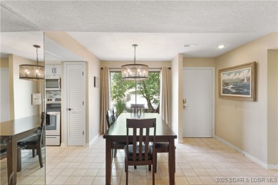 Updated Walk-In Level Unit - NO STEPS! Spacious 2 bedroom, 2 on Seasons Ridge At Four Seasons in Missouri - for sale on GolfHomes.com, golf home, golf lot