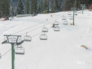 With Panoramic mountain views this exquisite Studio unit offers on Osprey Meadows at Tamarack Resort in Idaho - for sale on GolfHomes.com, golf home, golf lot
