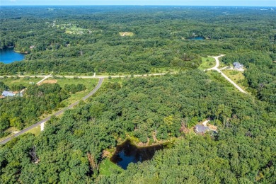 Discover the perfect blend of nature and tranquility on this on Innsbrook Resort Golf Course in Missouri - for sale on GolfHomes.com, golf home, golf lot