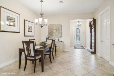 Premium lot villa offers 2 bedrooms, 2 full baths, plus a on PGA Golf Club in PGA Village in Florida - for sale on GolfHomes.com, golf home, golf lot