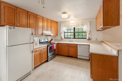 Spacious End-Unit Townhome with Views in Mesa Heights

Tucked on Salida Golf Club Inc in Colorado - for sale on GolfHomes.com, golf home, golf lot