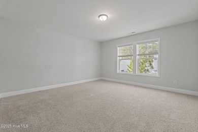 The seller is offering a $5,000 credit with an accepted offer! on The Carolina Club in North Carolina - for sale on GolfHomes.com, golf home, golf lot