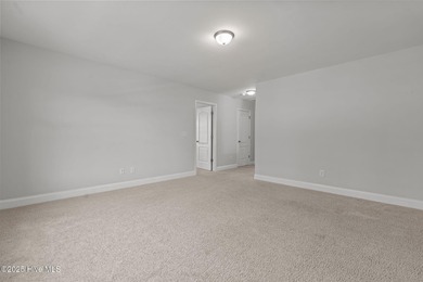 The seller is offering a $5,000 credit with an accepted offer! on The Carolina Club in North Carolina - for sale on GolfHomes.com, golf home, golf lot