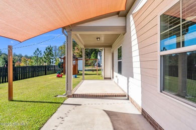 The seller is offering a $5,000 credit with an accepted offer! on The Carolina Club in North Carolina - for sale on GolfHomes.com, golf home, golf lot