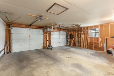 Spacious End-Unit Townhome with Views in Mesa Heights

Tucked on Salida Golf Club Inc in Colorado - for sale on GolfHomes.com, golf home, golf lot