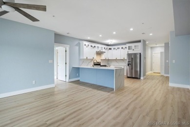 This beautifully updated 3 bed, 2 bath end unit in the quiet on The Club At Old Kinderhook in Missouri - for sale on GolfHomes.com, golf home, golf lot