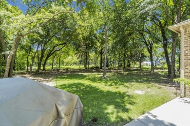 Must See! Custom built 1.5 Story home on Cul-de-Sac street on Tangle Ridge Golf Club in Texas - for sale on GolfHomes.com, golf home, golf lot