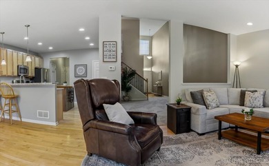 Welcome to this spectacular townhome in sought after Patriot on Bolingbrook Golf Club in Illinois - for sale on GolfHomes.com, golf home, golf lot