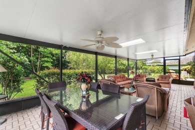 EASTPOINTE COUNTRY CLUB GEM!This beautifully maintained on Eastpointe Country Club in Florida - for sale on GolfHomes.com, golf home, golf lot