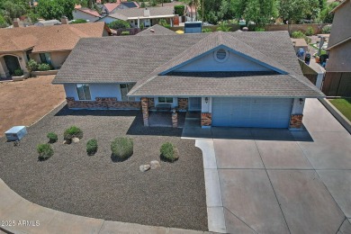 Welcome to your dream home -- a spacious, well designed on Alta Mesa Golf Club in Arizona - for sale on GolfHomes.com, golf home, golf lot