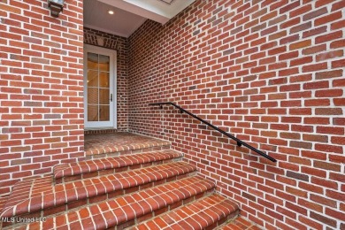 Great Location on the Annandale Golf Course.  Four (4) Bedrooms on Annandale Golf Club in Mississippi - for sale on GolfHomes.com, golf home, golf lot
