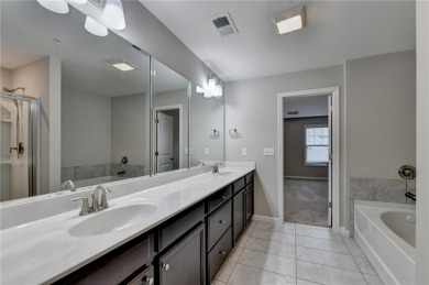 Gorgeous 3-Bedroom Townhouse in Prime Marietta Location! This on City Club Marietta in Georgia - for sale on GolfHomes.com, golf home, golf lot