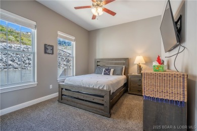 Welcome to this newly listed single-family home in the highly on The Oaks Golf Course in Missouri - for sale on GolfHomes.com, golf home, golf lot