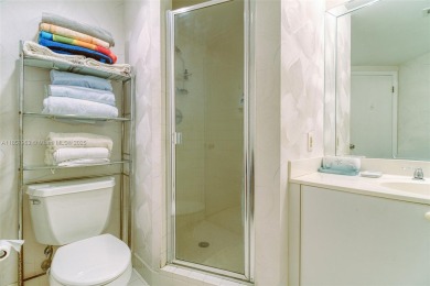 Live above it all at The Landmark in Aventura! This bright on Turnberry Isle Resort and Club in Florida - for sale on GolfHomes.com, golf home, golf lot