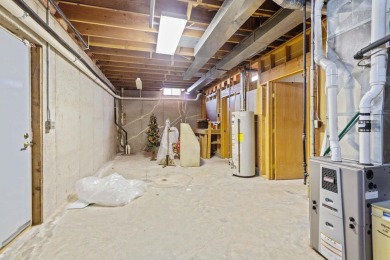 One of a kind, Unbelievable Condo minutes from High Cliff State on High Cliff Golf Course in Wisconsin - for sale on GolfHomes.com, golf home, golf lot