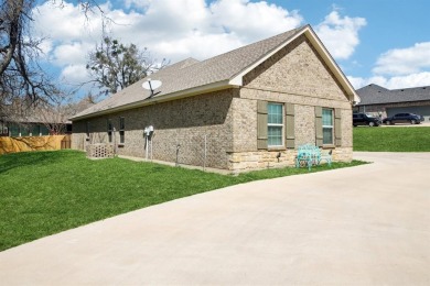 Welcome home to 6500 Arcola Court located in Granbury, Tx in the on Pecan Plantation Country Club in Texas - for sale on GolfHomes.com, golf home, golf lot
